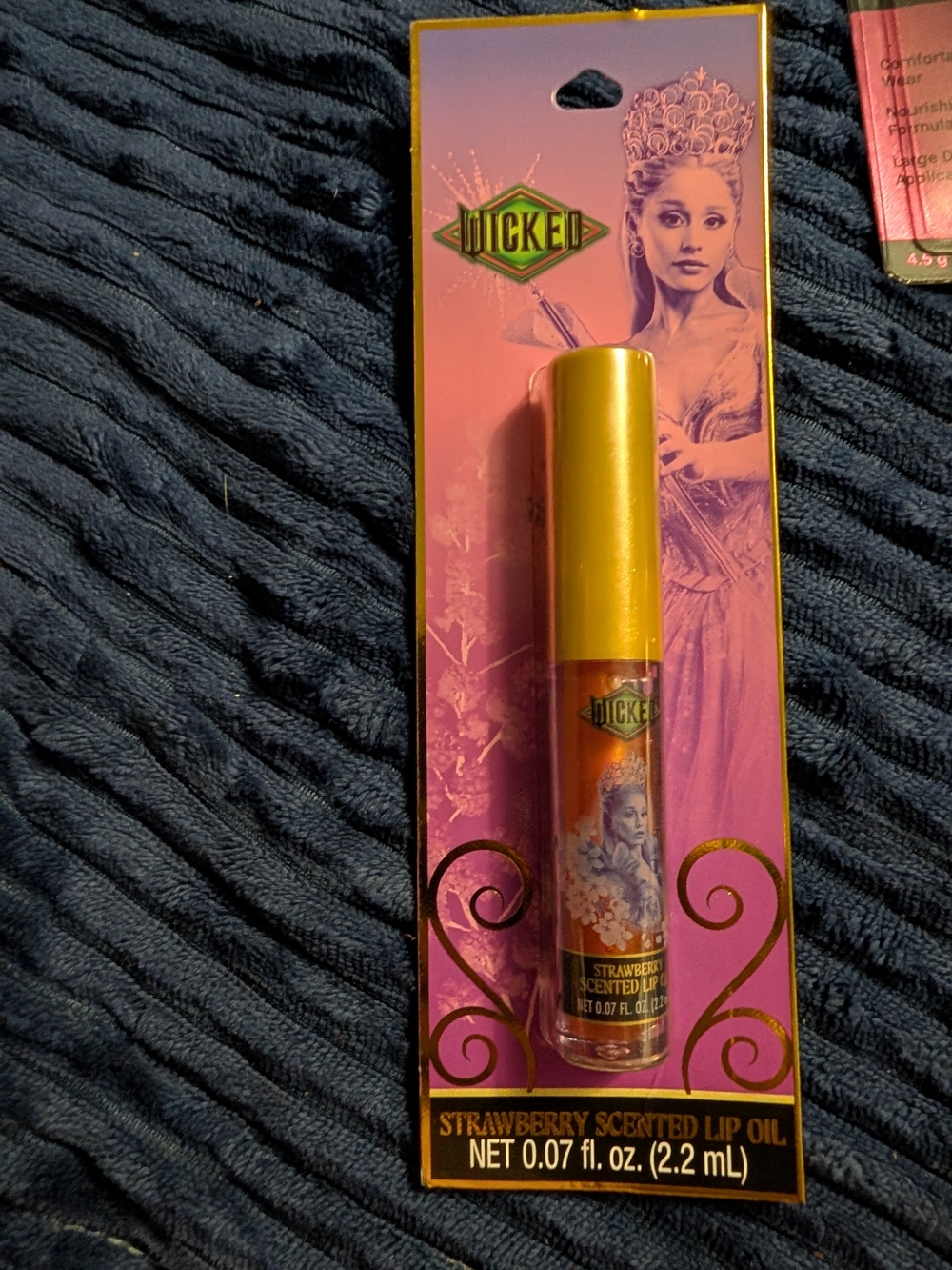 Jucker Strawberry Scented Lip Oil — Pink Tube with Gold Cap